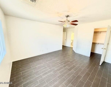 13740 W Keim Drive - Photo Thumbnail 19