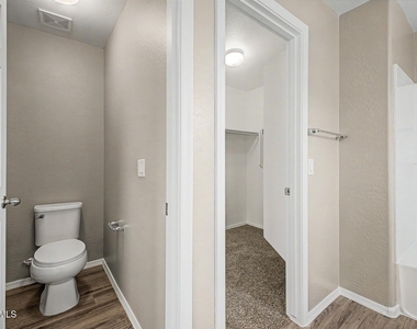5452 W Fulton Street - Photo Thumbnail 19