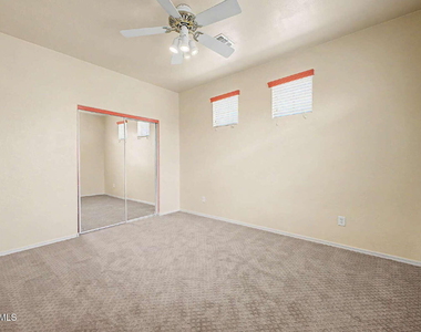 4172 E Santa Fe Lane - Photo Thumbnail 13