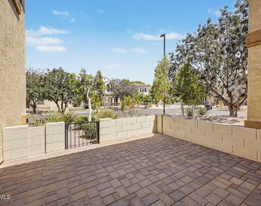 4172 E Santa Fe Lane - Photo Thumbnail 19