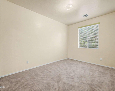 4172 E Santa Fe Lane - Photo Thumbnail 11