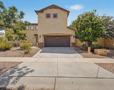 4172 E Santa Fe Lane - Photo Thumbnail 20