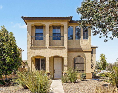 4172 E Santa Fe Lane - Photo Thumbnail 1