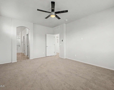 4172 E Santa Fe Lane - Photo Thumbnail 8