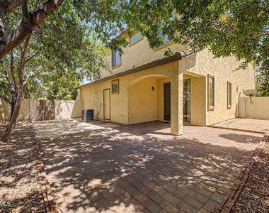 4172 E Santa Fe Lane - Photo Thumbnail 17