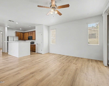 4172 E Santa Fe Lane - Photo Thumbnail 4