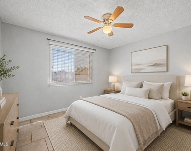 3646 N 69th Avenue - Photo Thumbnail 12