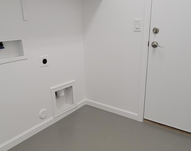 45556 W Amsterdam Road - Photo Thumbnail 27