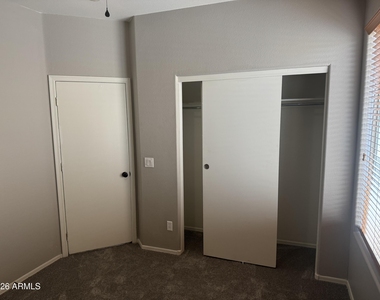 46156 W Barbara Lane - Photo Thumbnail 12