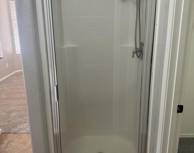 46156 W Barbara Lane - Photo Thumbnail 11