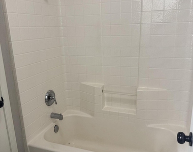 46156 W Barbara Lane - Photo Thumbnail 15