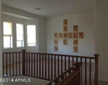 1502 E Dunlap Avenue - Photo Thumbnail 3