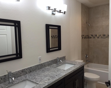 1502 E Dunlap Avenue - Photo Thumbnail 18