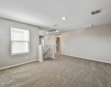 8047 W Albeniz Place - Photo Thumbnail 15