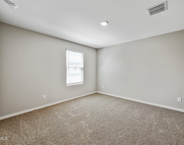 8047 W Albeniz Place - Photo Thumbnail 18
