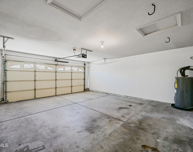 3830 E Tanglewood Drive - Photo Thumbnail 21
