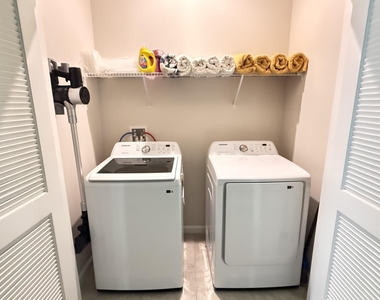 6714 Rumine Circle - Photo Thumbnail 6