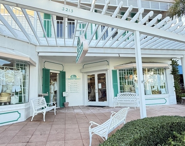 6714 Rumine Circle - Photo Thumbnail 11