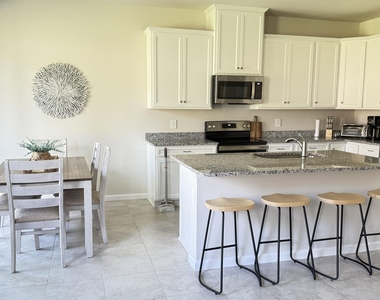 6714 Rumine Circle - Photo Thumbnail 3