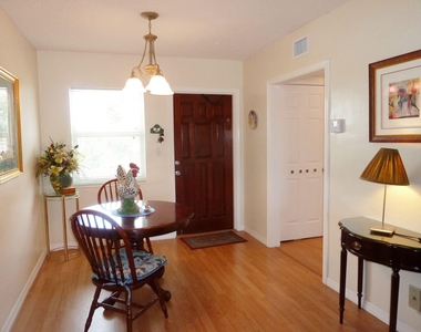 1510 Se 15th Street - Photo Thumbnail 2