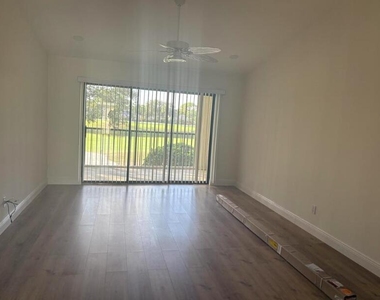 1112 Keystone Drive - Photo Thumbnail 1