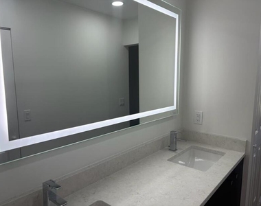1112 Keystone Drive - Photo Thumbnail 11