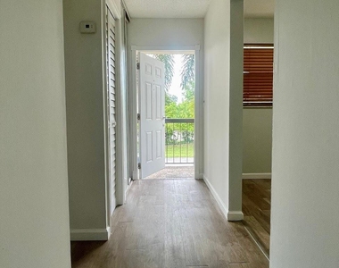 1801 Nw 75th Avenue - Photo Thumbnail 24