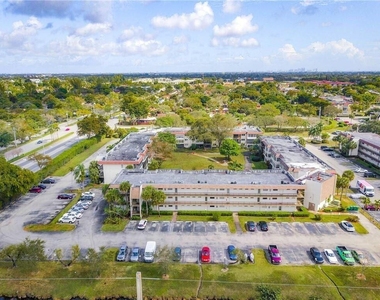 1801 Nw 75th Avenue - Photo Thumbnail 27