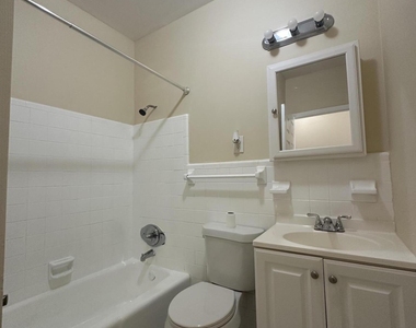 1791 Juno Road - Photo Thumbnail 6