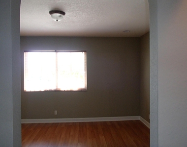 222 Bayfront Drive - Photo Thumbnail 16
