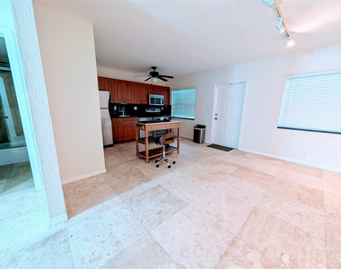 1470 N Dixie Highway N - Photo Thumbnail 36