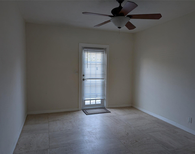 1470 N Dixie Highway N - Photo Thumbnail 50