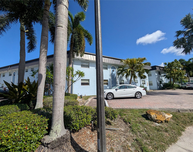 1470 N Dixie Highway N - Photo Thumbnail 27
