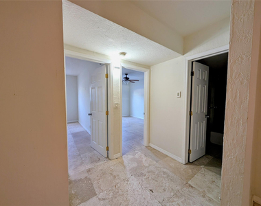 1470 N Dixie Highway N - Photo Thumbnail 42