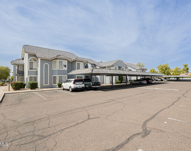 2910 W Marconi Avenue - Photo Thumbnail 1