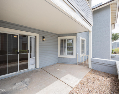 2910 W Marconi Avenue - Photo Thumbnail 21