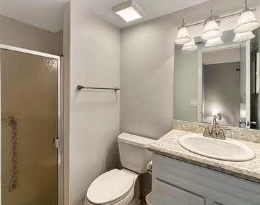 3154 Meridian Way S - Photo Thumbnail 17