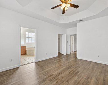 7029 Ambrosia Lane - Photo Thumbnail 9