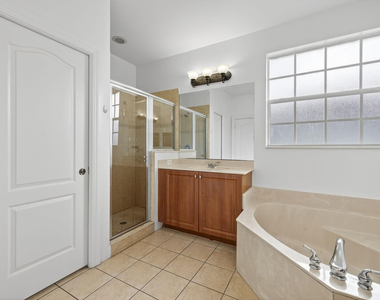 7029 Ambrosia Lane - Photo Thumbnail 10