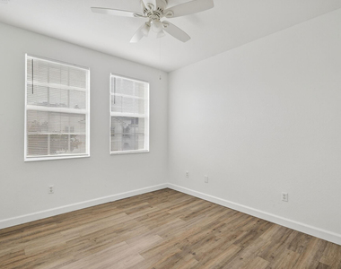 7029 Ambrosia Lane - Photo Thumbnail 13
