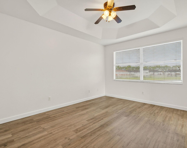 7029 Ambrosia Lane - Photo Thumbnail 7