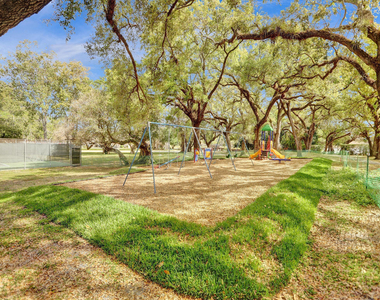 9451 Evergreen Place - Photo Thumbnail 19