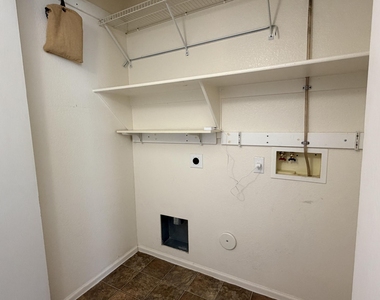 43036 W Anne Lane - Photo Thumbnail 13