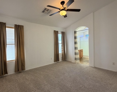 43036 W Anne Lane - Photo Thumbnail 10