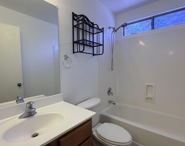 43036 W Anne Lane - Photo Thumbnail 7