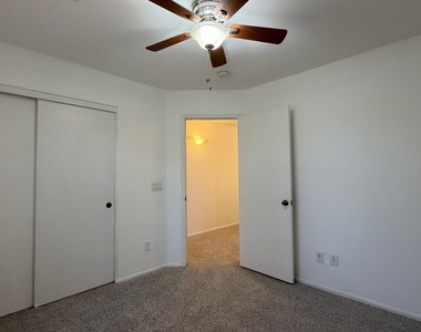 43036 W Anne Lane - Photo Thumbnail 9