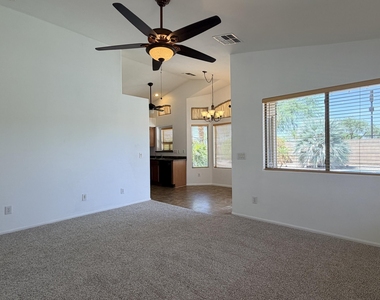 43036 W Anne Lane - Photo Thumbnail 3