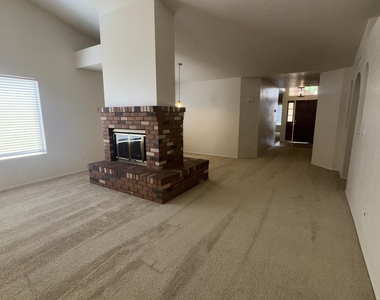 1244 W Sand Dune Drive - Photo Thumbnail 1
