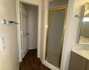 1244 W Sand Dune Drive - Photo Thumbnail 14