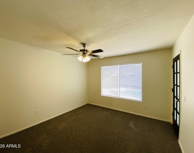 1524 W Mission Drive - Photo Thumbnail 14